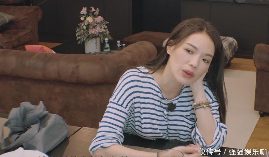 舒淇|娱乐:赵薇和舒淇的聊天内容信息量很大,听过后,估计都没明星敢上节目