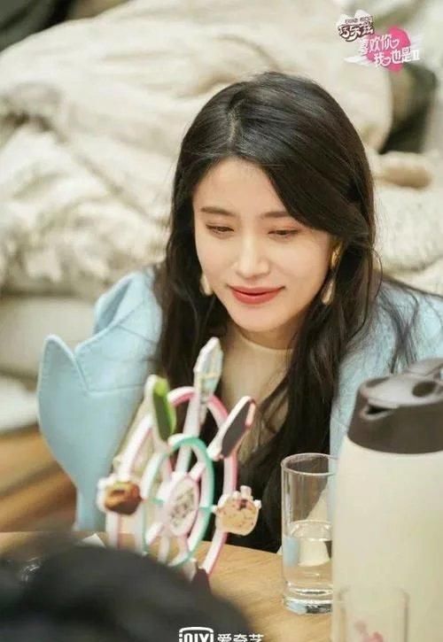  妨碍|不管你恋没恋爱，都不妨碍看别人谈恋爱！