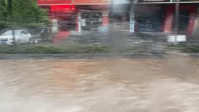 连遭|恩施全境连遭暴雨袭击，来凤多地受灾！