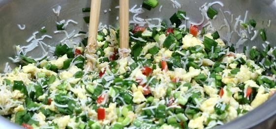  不用|这个饼做法超级简单，不用排队不用等，自己在家做，轻松又解馋