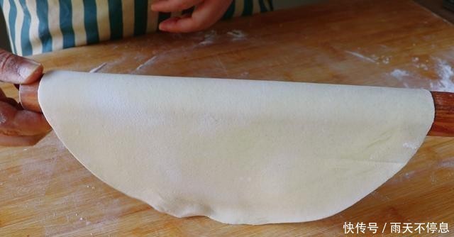 不放|玉米面烙薄饼,掌握5个要点,不放1滴油,也能柔软劲道凉了不硬