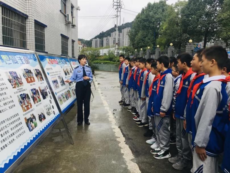 吸毒人员|【禁毒大扫除 遵义在行动】汇川区：“五位一体”打通全民禁毒“最后一公里”