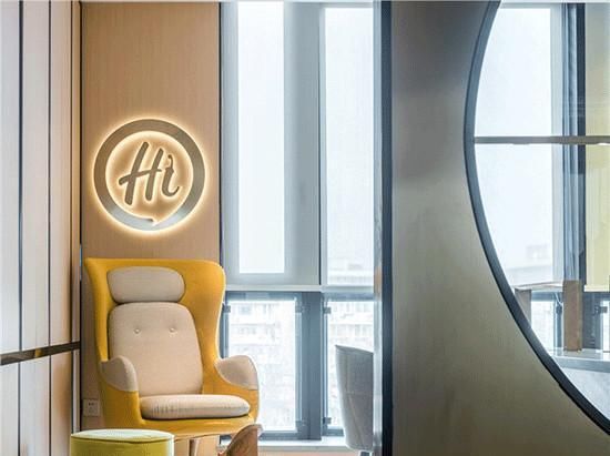  黄晓明|比黄晓明的《中餐厅》还火的，是这11家网红餐厅