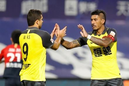  广州恒大|深度：深足高压逼抢险让恒大崩盘，卡纳瓦罗“蛇打七寸”逃脱升天