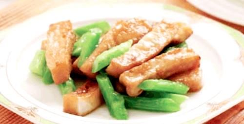 烹饪|蚝油豆腐、臭豆腐烧排骨、脆熘豆腐,三道豆腐菜营养味美,如何烹饪豆腐菜?