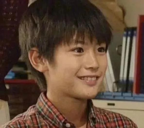  新垣结衣|粉丝追忆三浦春马生前：很爱中国，想当个平凡人，梦想被母亲扼杀