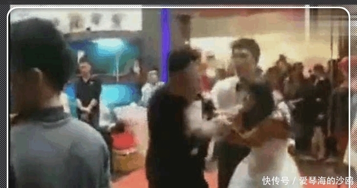 拿不出|男子因拿不出18万彩礼与前任分手, 结婚当天前任穿婚纱大闹要求娶自己