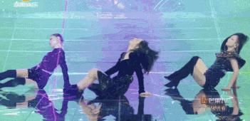  这次|“姐姐”版《轮到你了》，这次是万茜