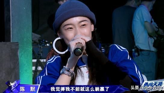  扎心|王一博战队全员晋级，钟汉良扎心落泪，陈默主动替王嘉尔解围