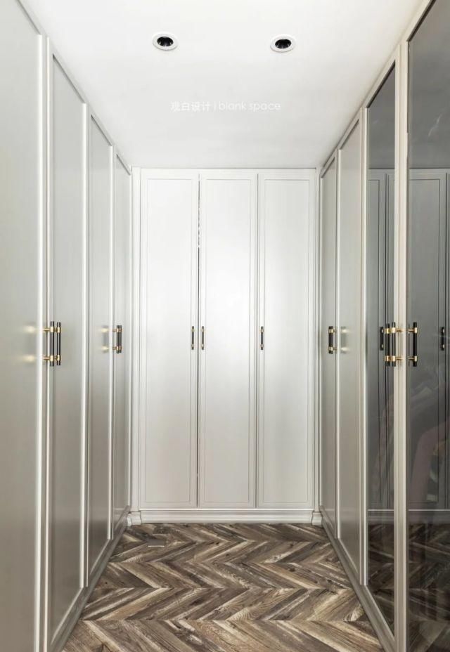  兼具|135㎡潮流混搭风两居，居住舒适性和品质感兼具的家