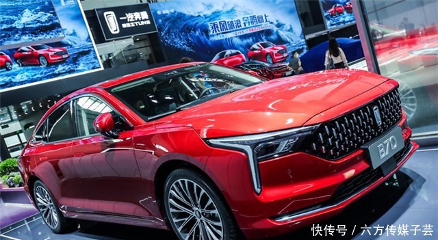 B70|全新奔腾B70非常漂亮,网友叫它凯迪拉腾,媲美合资的掀背轿跑