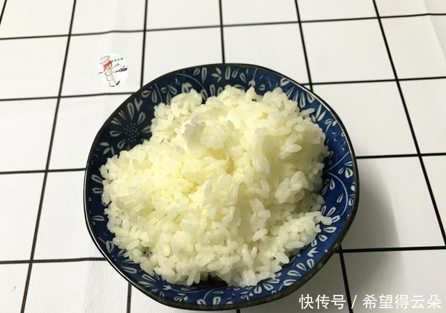 对虾|三口人晚餐,两菜一汤,有肉有虾有蔬菜,简单不浪费,比点外卖强