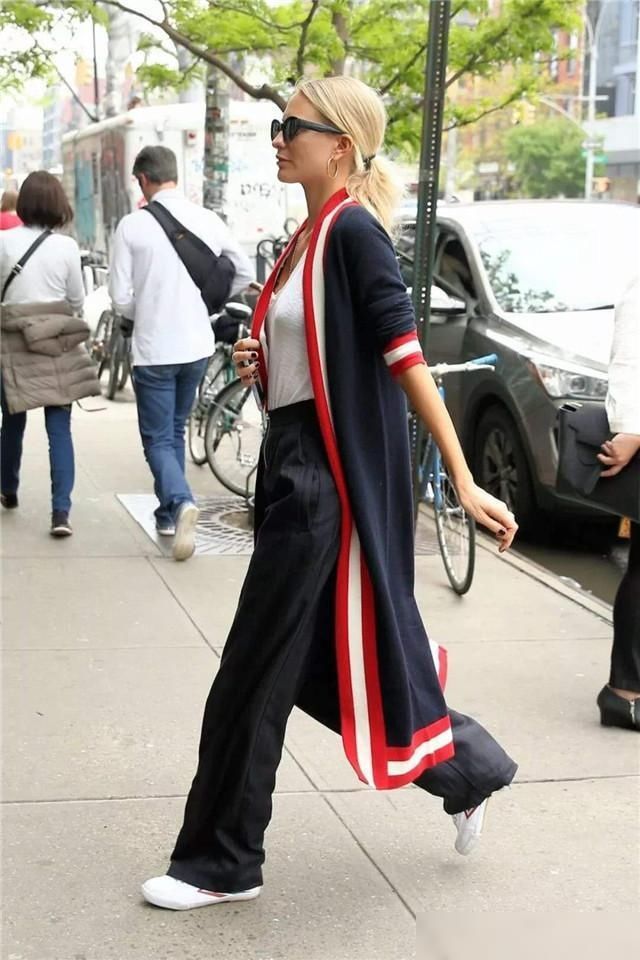 外套|秋天外套不用买太多，有这4件百搭款就够了，省钱省力还好看