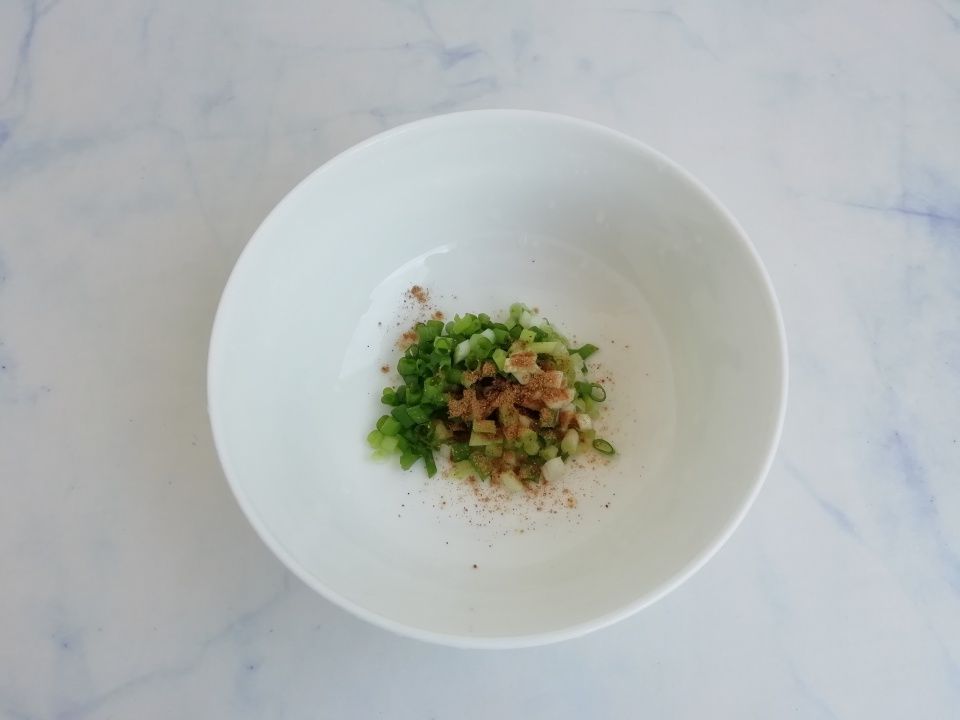  酸辣|一到夏天就馋它，拌一拌就上桌，比泡面还简单，比凉皮还好吃