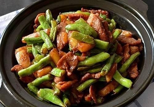  超级|夏天餐桌上的超级下饭菜，香、辣、鲜，来一碗米饭，真是享受啊！