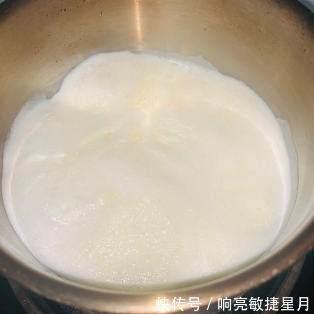  糯米粉|牛奶蜜豆紫薯丸子汤，好吃又可爱