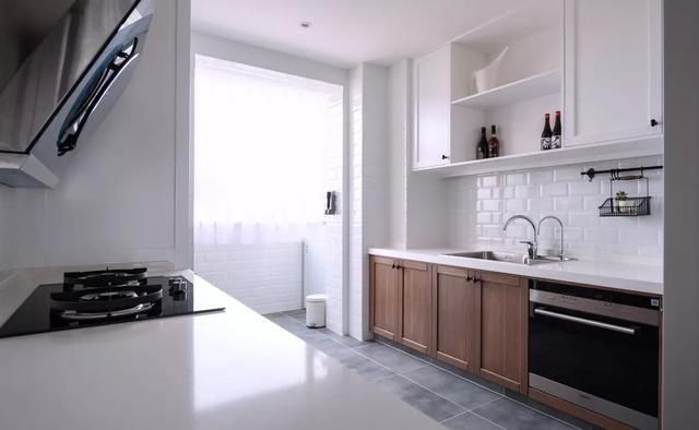  客厅|90后小夫妻花36万元装修的现代风格，130平米三居室太赞了！