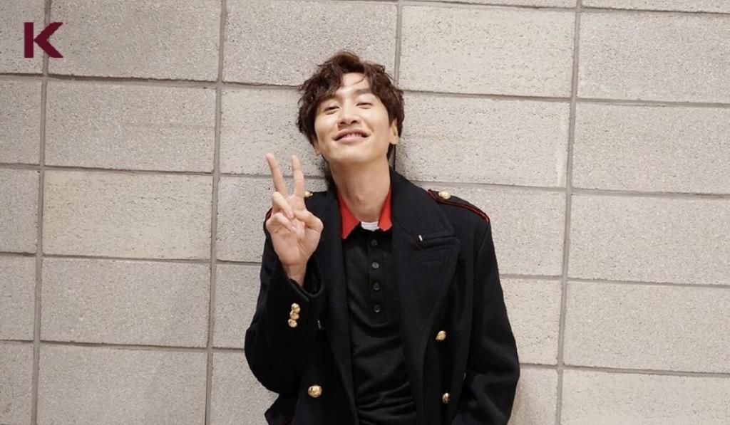  颁奖礼|李光洙回应颁奖礼争议，直言有点对不起前辈们