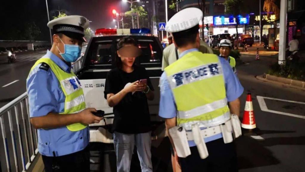 酒精|吃货们请注意,吃“醉虾”会酒驾!