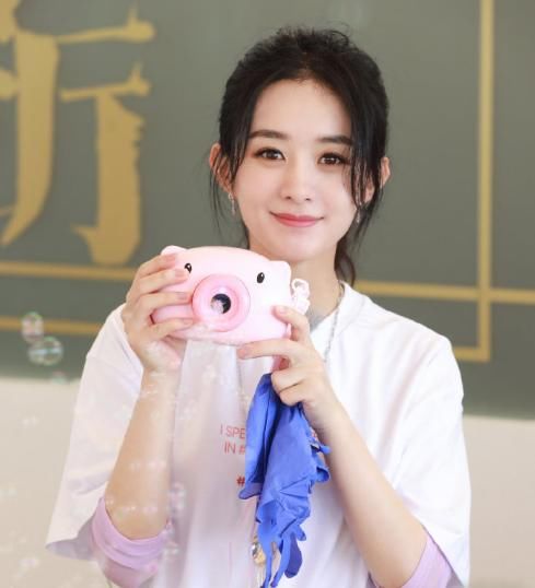  录制|赵丽颖突然缺席中餐厅录制，当知道真实原因后，原谅你的不告而别