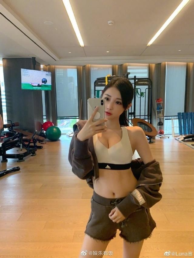  结婚|第二个方媛？潘玮柏突然公布结婚，网曝女方已怀孕快生了