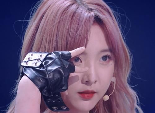  综艺节目|硬糖少女怼脸镜头：陈卓璇强势，张艺凡优越，刘些宁引争议