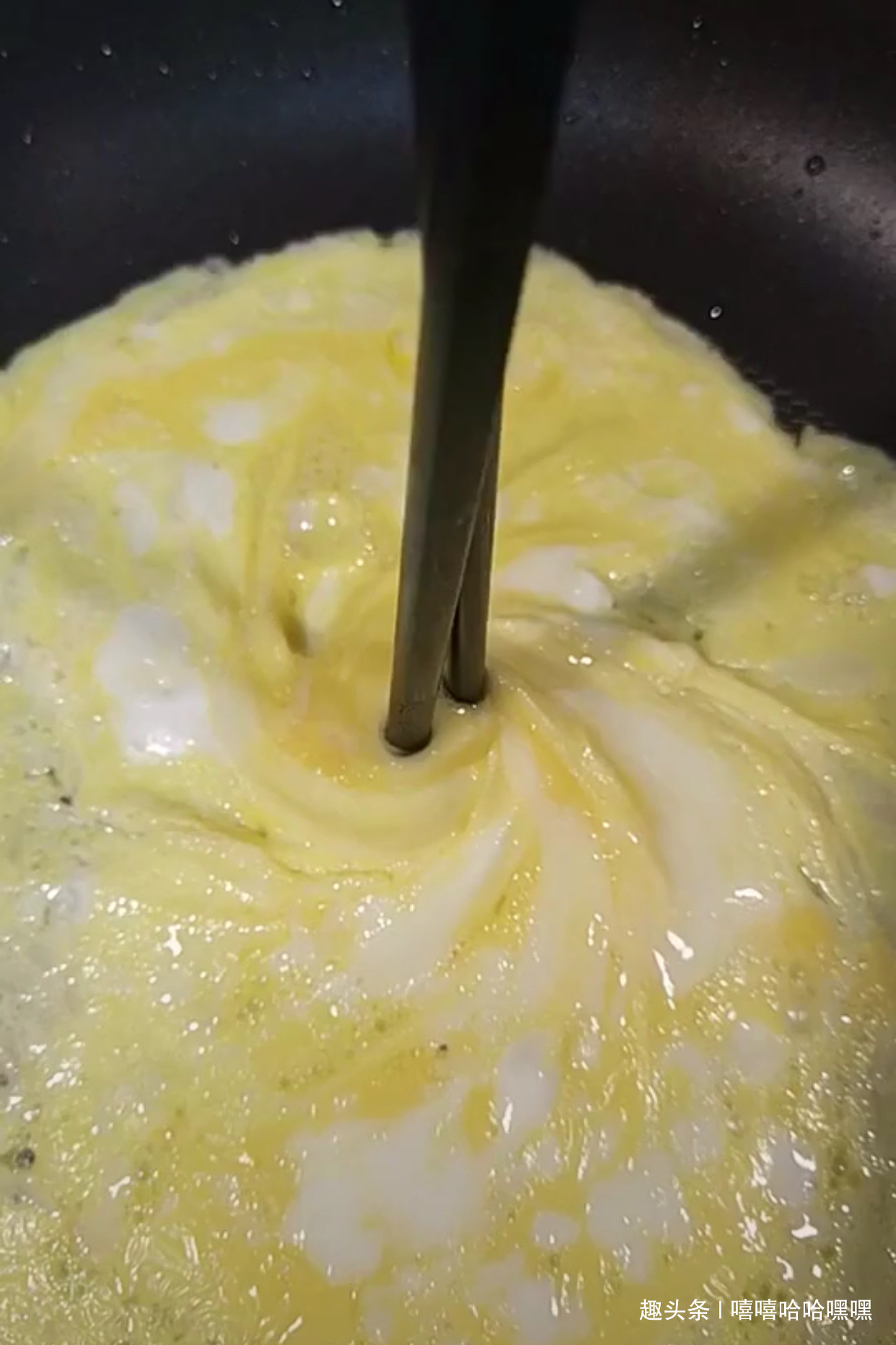 可爱|造型可爱,蛋皮金黄,吃到嘴里一瞬间,让人流连忘返,美味蛋包饭