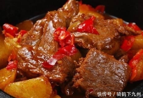  精选|精选美食：酥炸藕盒，麻酱白菜，山药烧牛腩，辣椒炒肥肠的做法