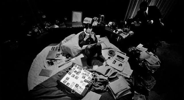  办公|艺术家“躺赚”指南