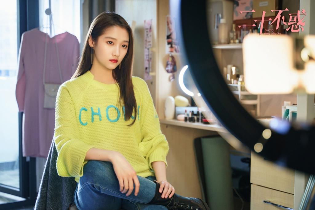 饰演|看了《二十不惑》领衔名单，再看关晓彤戏份，卜冠今才是女主吧！