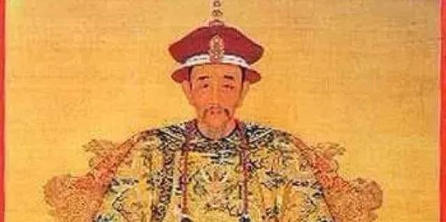 侍卫|康熙亲自探望生病的鳌拜，掀开被子一看，康熙回去立马除掉了他