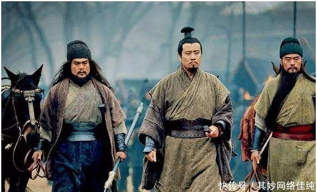 司马懿|刘备死后曹丕派出五路大军，司马懿请命被拒，孙权要油炸来使？