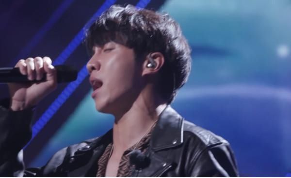  连续|李昇基飙唱超高难度歌曲！连续高音也收放自如 全韩网狂赞