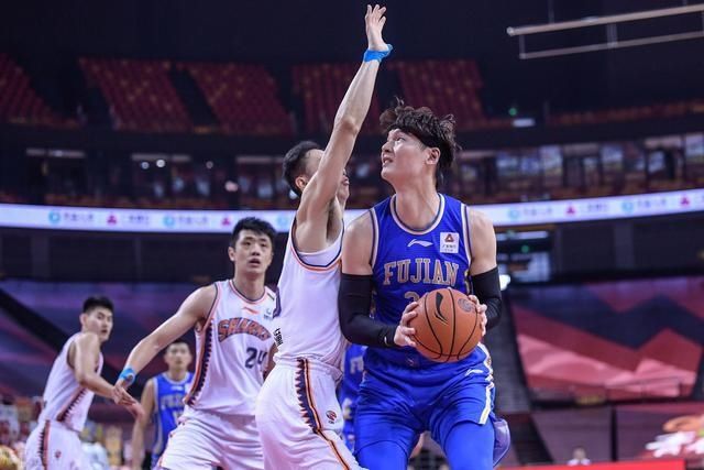  立功|五虎上将：大王轻松36+15，功夫熊猫稳定输出，八一大胜付豪立功