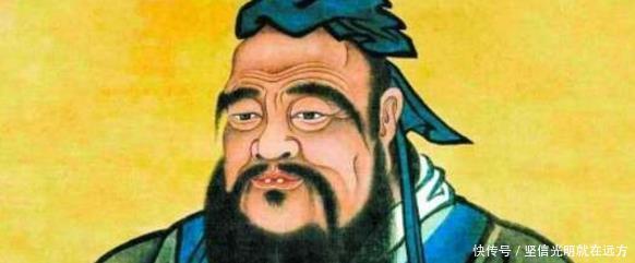 视为文化|康熙祭拜孔子不愿下跪,大臣遮住墓碑上一个字,康熙马上跪下了!