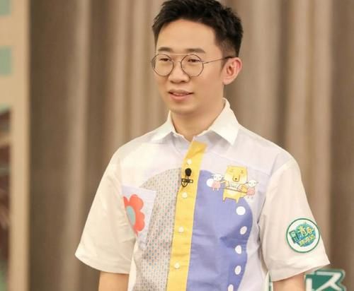  综艺|为何杨迪仅六百余万粉丝，却成各大综艺抢着要的人？导演给出答案