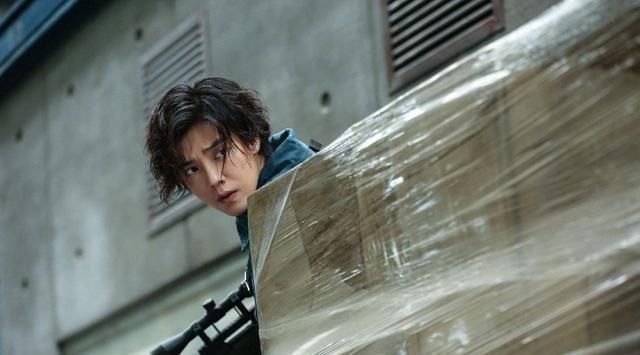  游戏|鹿晗、吴磊《穿越火线》来袭，穿越时空的热血之旅