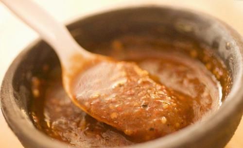  四大|中国最好吃“四大名酱”，老干妈意外垫底，网友：实力不行！