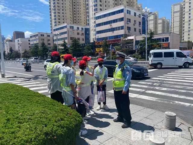 擦亮|创城·交警在行动 | 擦亮威海城市文明交通的窗口
