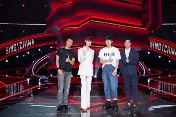  学员|谢霆锋回归《中国好声音》，发布会现场称要用“美食”抢学员