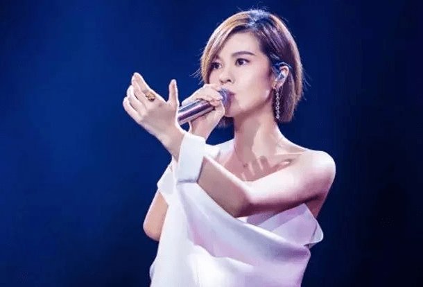  声音|《中国好声音》第四位导师身份揭秘，官方早有暗示，在这四人之中