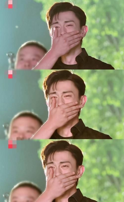  留言|《极挑》收官：邓伦发动态晒合照，文案不是重点，评论区留言亮了