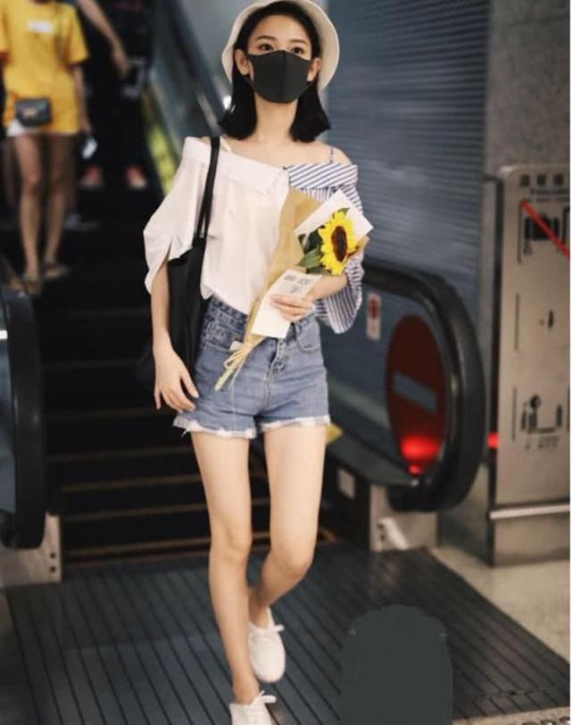  乔欣|陈瑶在乔欣面前说自己胖到扣不上安全带，被吐槽太绿茶？