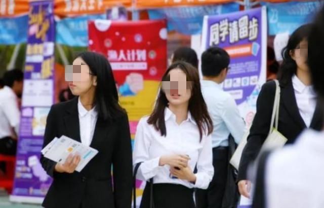 大学|教育部最新通知，师范类学生有福了，这几所大学今后不用考教资