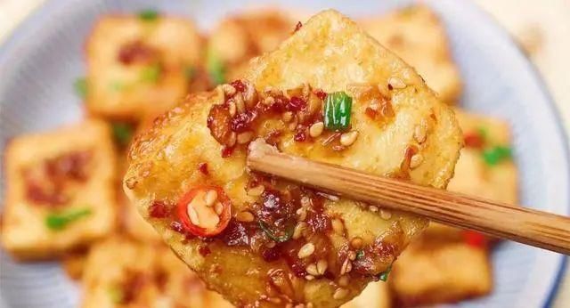  家家|三伏大热天，最馋这道菜，只花了2块钱，外酥里嫩，家家吃得起