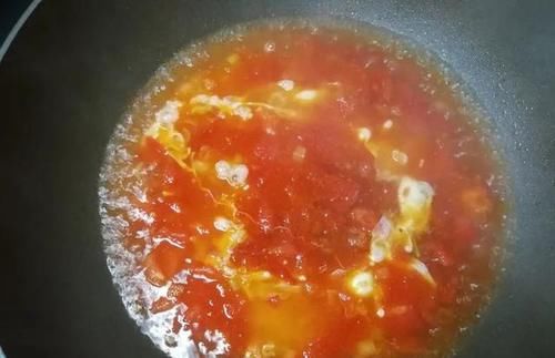 蛋花|西红柿蛋花菠菜面:面条碧绿筋道,好吃营养