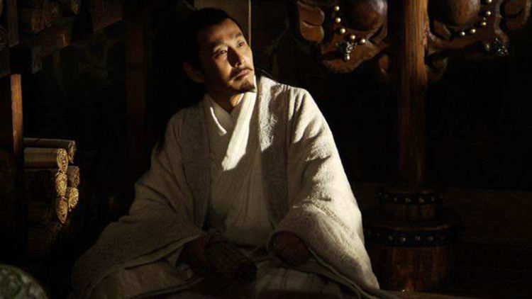 聪明|他才是三国最聪明的谋士，永远不说废话，才智超过诸葛亮司马懿