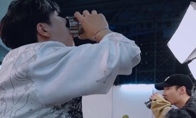  街舞|《街舞3》有关王一博张艺兴的两个真相：一个太搞笑，一个纯误会