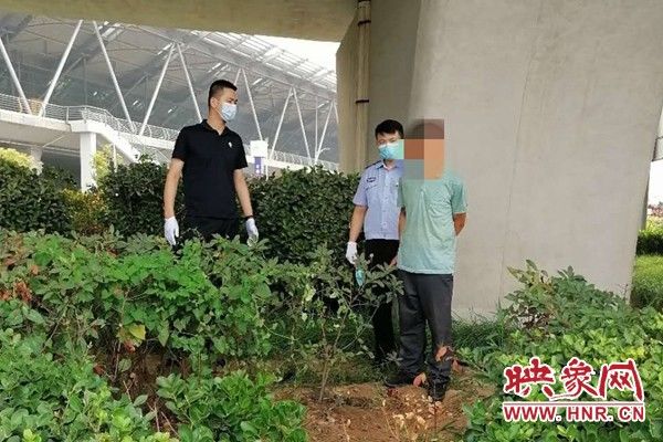  刚出狱|“惯偷”刚出狱又落网 郑州机场警方破获一起连环盗窃案