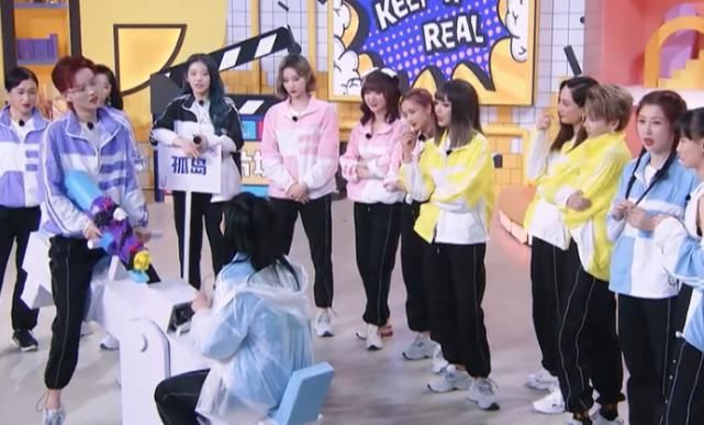  外甥女|《非日常派对》预告，“舅舅外甥女”再合体，阵容令人期待